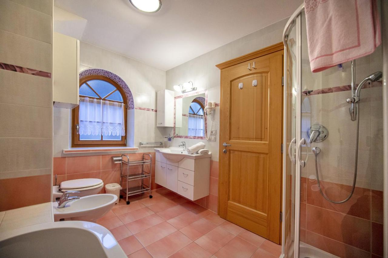 Apartment Carolina Urtijëi Buitenkant foto
